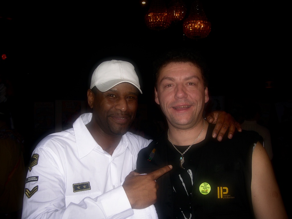 Chriss Anderson et moi.jpeg (121 KB)