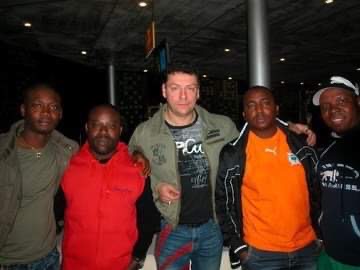 IMG_1702.JPG (31 KB)